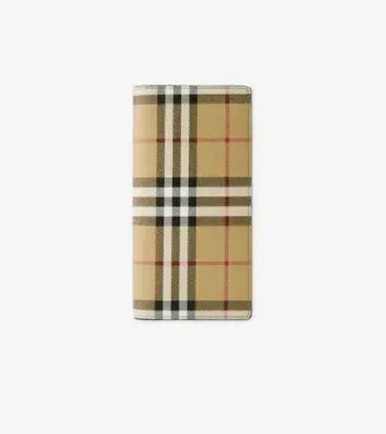 Check Continental Wallet in Archive beige