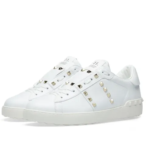 Open Low Rockstud Untitled Sneaker
