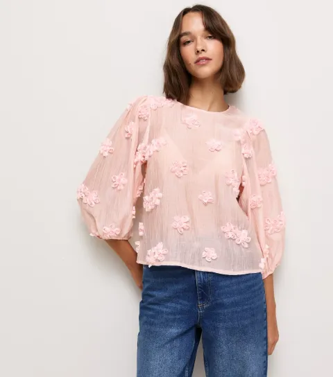 Women's Pink Floral Appliqué Cropped Sleeve Smock Top