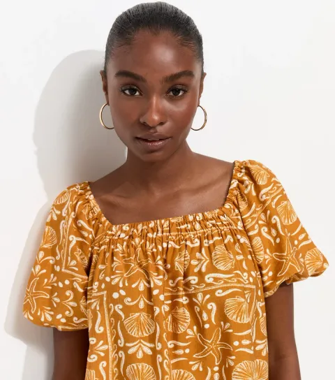 Women's Orange Shell Pattern Print Square Neck Blouse