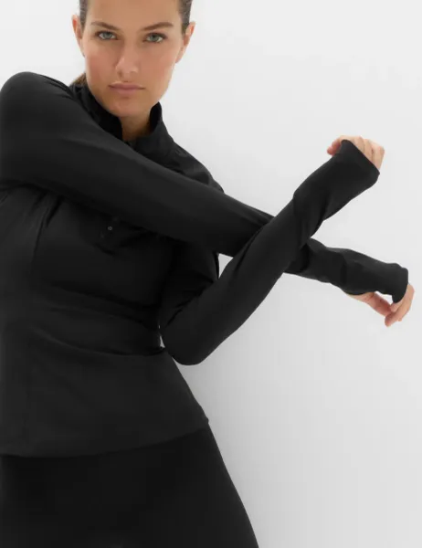 Goodmove Essential Half Zip Fitted Running Top Black