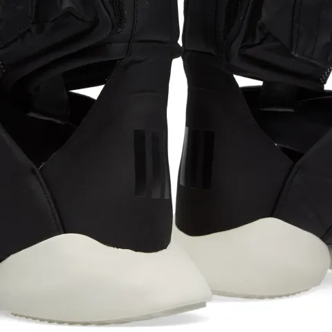 Cargo Sandal
