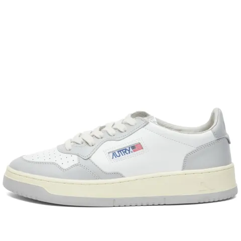 Medalist Low Sneaker