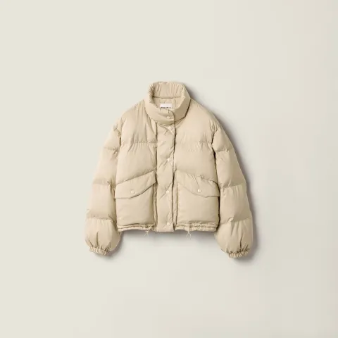 Technical pongé down jacket