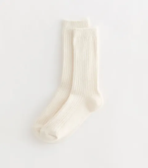 Cream Ribbed Lounge Socks