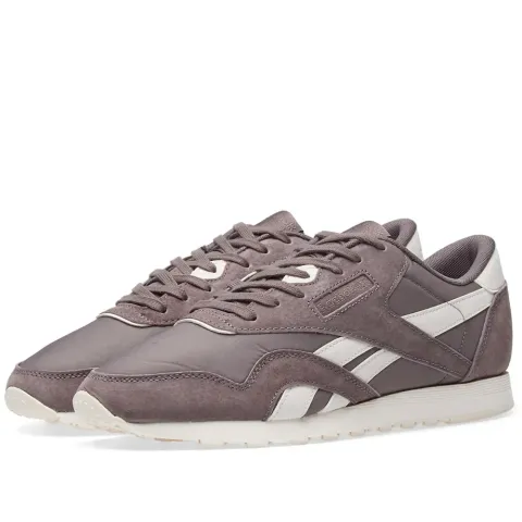 Classic Nylon W