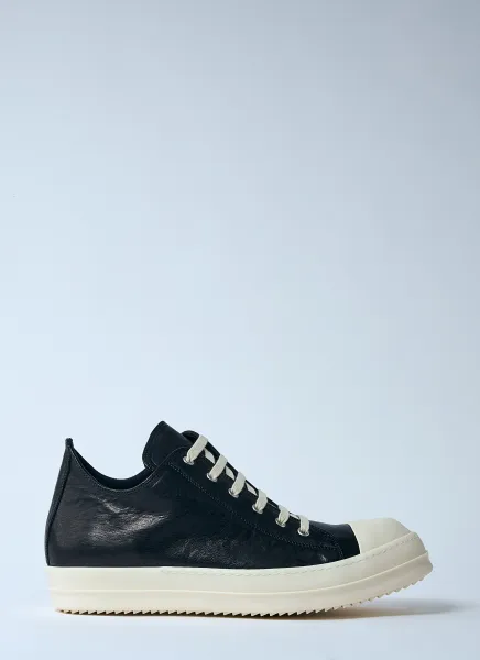 Low Sneakers