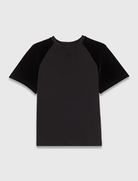 Velvet-sleeved T-shirt