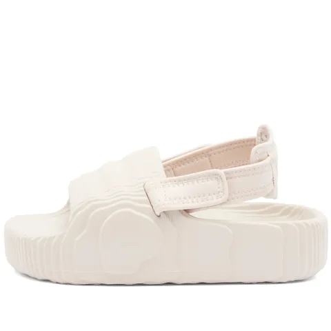 ADILETTE 22 XLG W