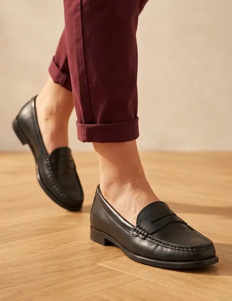 Jones Bootmaker Suede Loafers Black