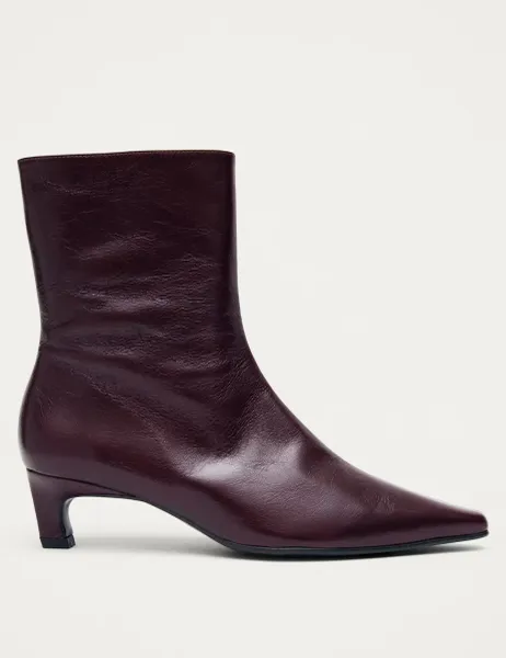 Ambar Rift Leather Pointed Ankle Boots Burgundy