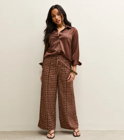 Women's Petite Brown Satin Paisley Wide Leg Trousers