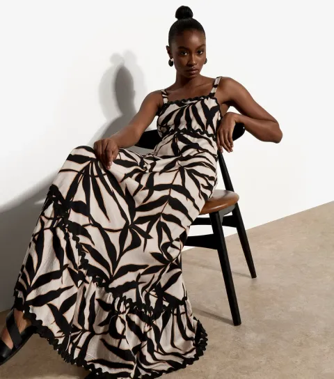 Women's Stone Leaf Print Square Neck Maxi Dress