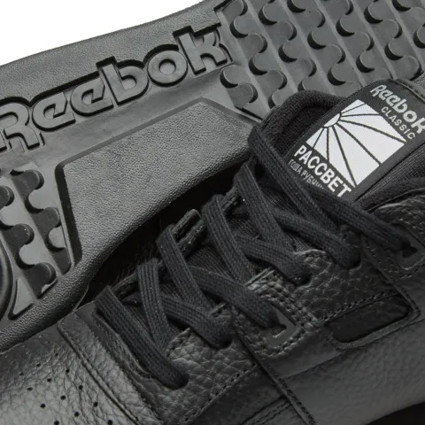 x Reebok Workout Low