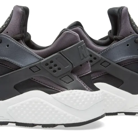 W Air Huarache SE