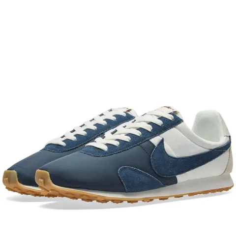 Pre Montreal Racer Vintage W