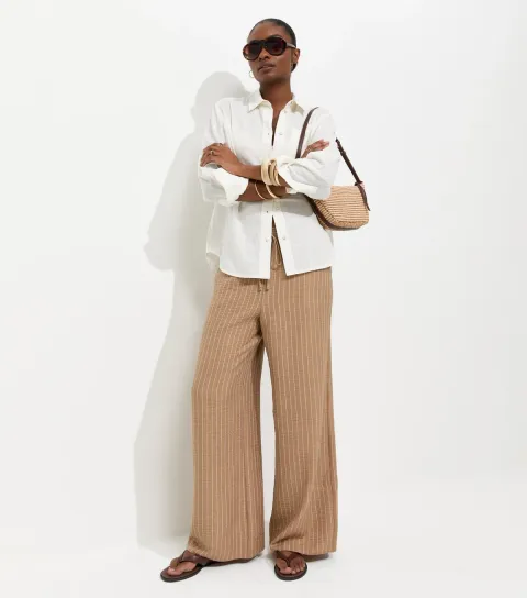 Women's Camel Woven Striped Wide Leg Trousers