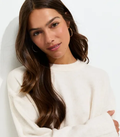 Women's Petite Off White Midweight Crew Neck Jumper