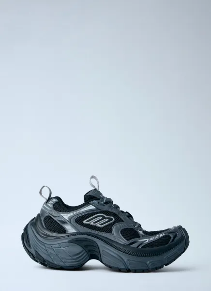 6XL Sneakers