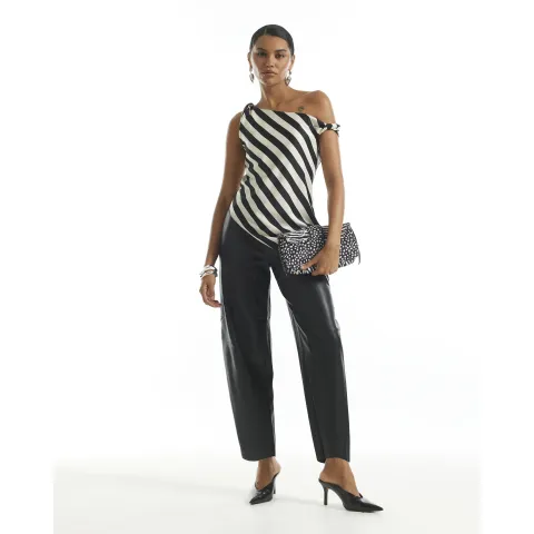 River Island Clean Pull On Barrel Leg Trousers