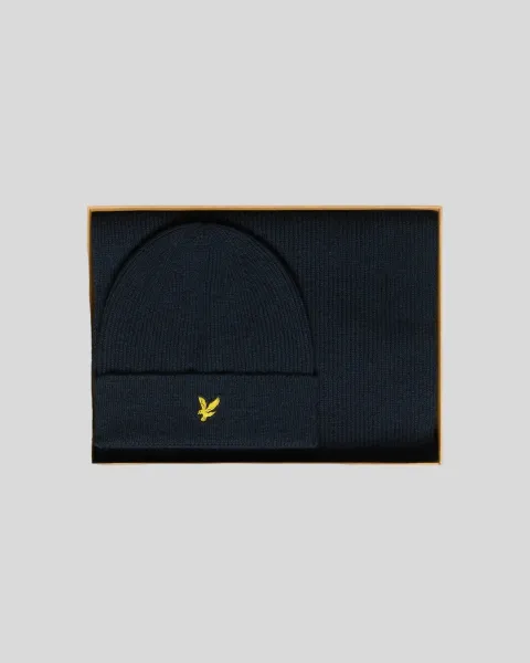Lyle & Scott Lambswool Blend Scarf and Beanie Set
