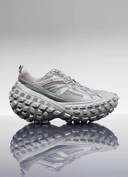 Bouncer Sneakers