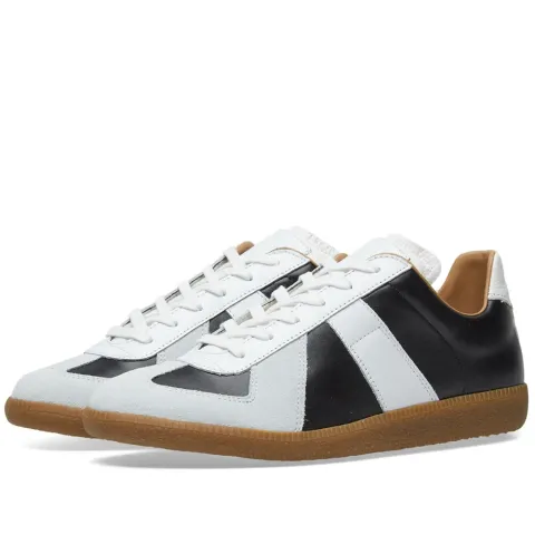 22 Colour Block Replica Sneaker