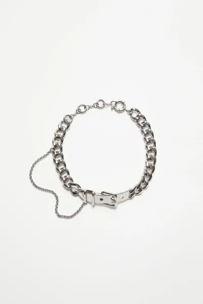 Buckle chain necklace