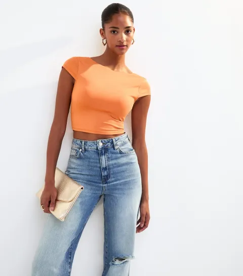 Women's Bright Orange Scoop Back Jersey Cropped T-Shirt