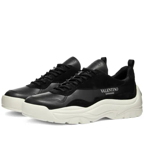 Gumboy Logo Sneaker
