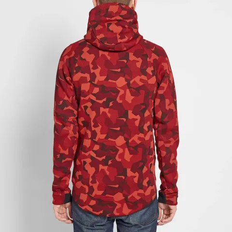 Tech Fleece Camo Windrunner