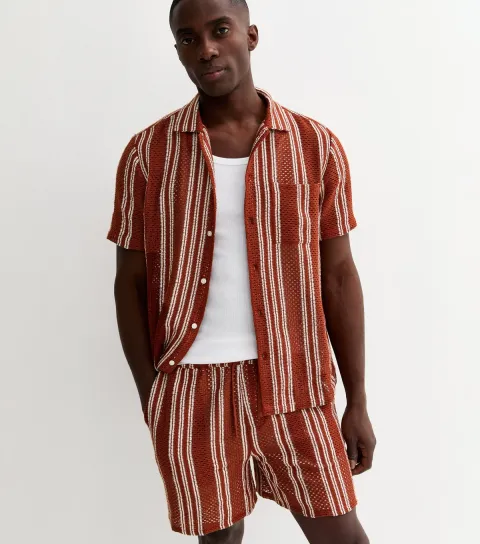 Men's Red Regular Fit Textured Striped Shorts