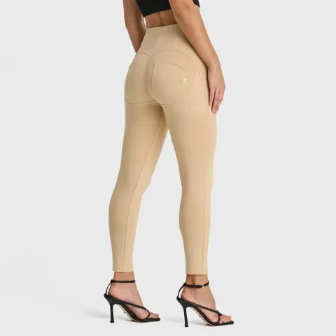 Freddy WRUP Fashion - High Waisted - 7/8 Length - Latte