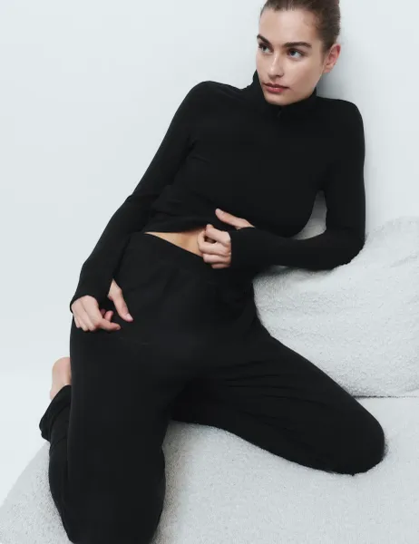 Marks & Spencer Heatgen Maximum Thermal Slim Joggers Black