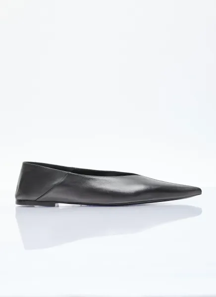 Nour Leather Slippers