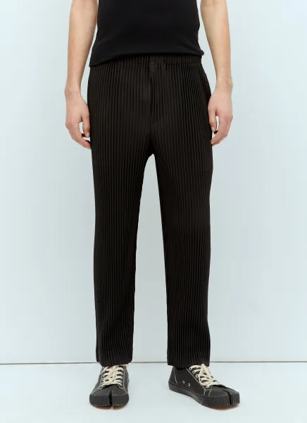 Straight-Leg Pleated Pants