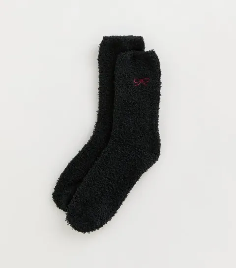 Black Fluffy Bow Embroidered Ankle Socks