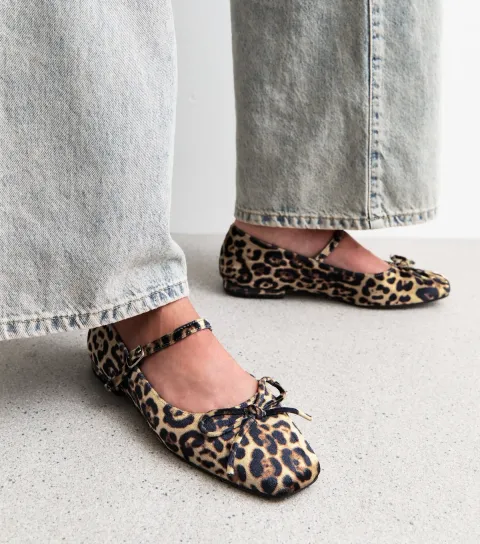 Women's Kandi Leopard Print Ballet Pumps