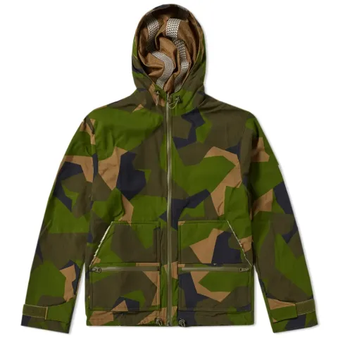Essential Rainshield Jacket