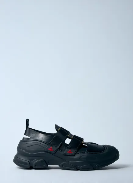 Catch Stomper Sneakers