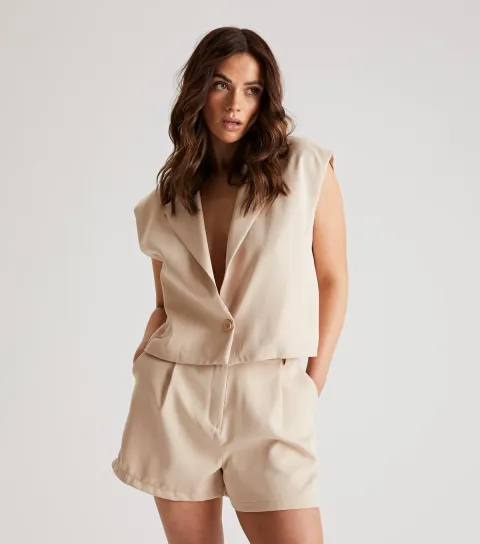 Women's Cream Tailored Bermuda Shorts