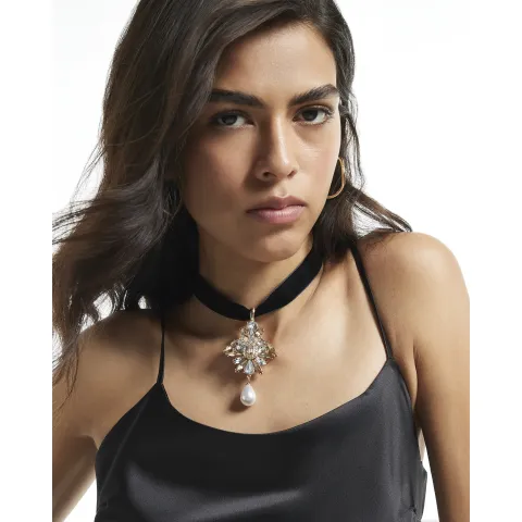 River Island Velvet Floral Pendant Choker