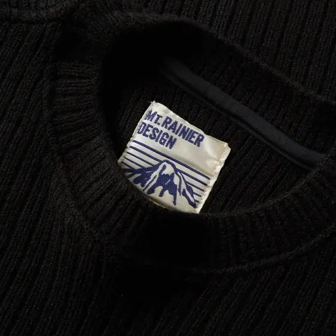 Design Pocket Crew Knit