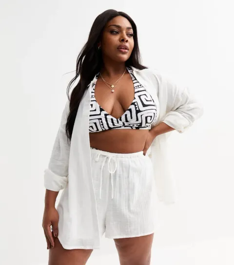 Women's Plus Size White Drawstring Waist Slubbed Shorts Curves