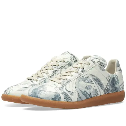 22 Dollar Replica Sneaker