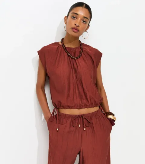 Women's Rust Crinkle Texture Cap Sleeve Bubble Hem Top