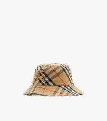 Check Knight Bucket Hat in Sand beige