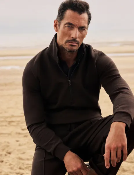 David Gandy Wellwear Cotton Rich Pin Tuck Joggers Chocolate