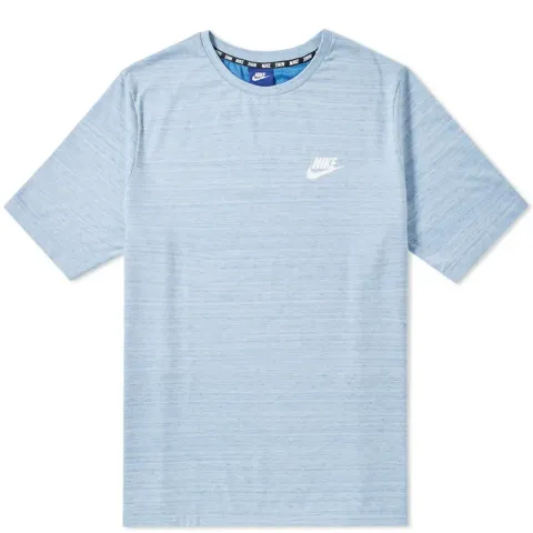 AV15 Tee