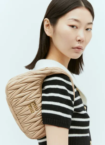 Wander Matelassé Hobo Shoulder Bag